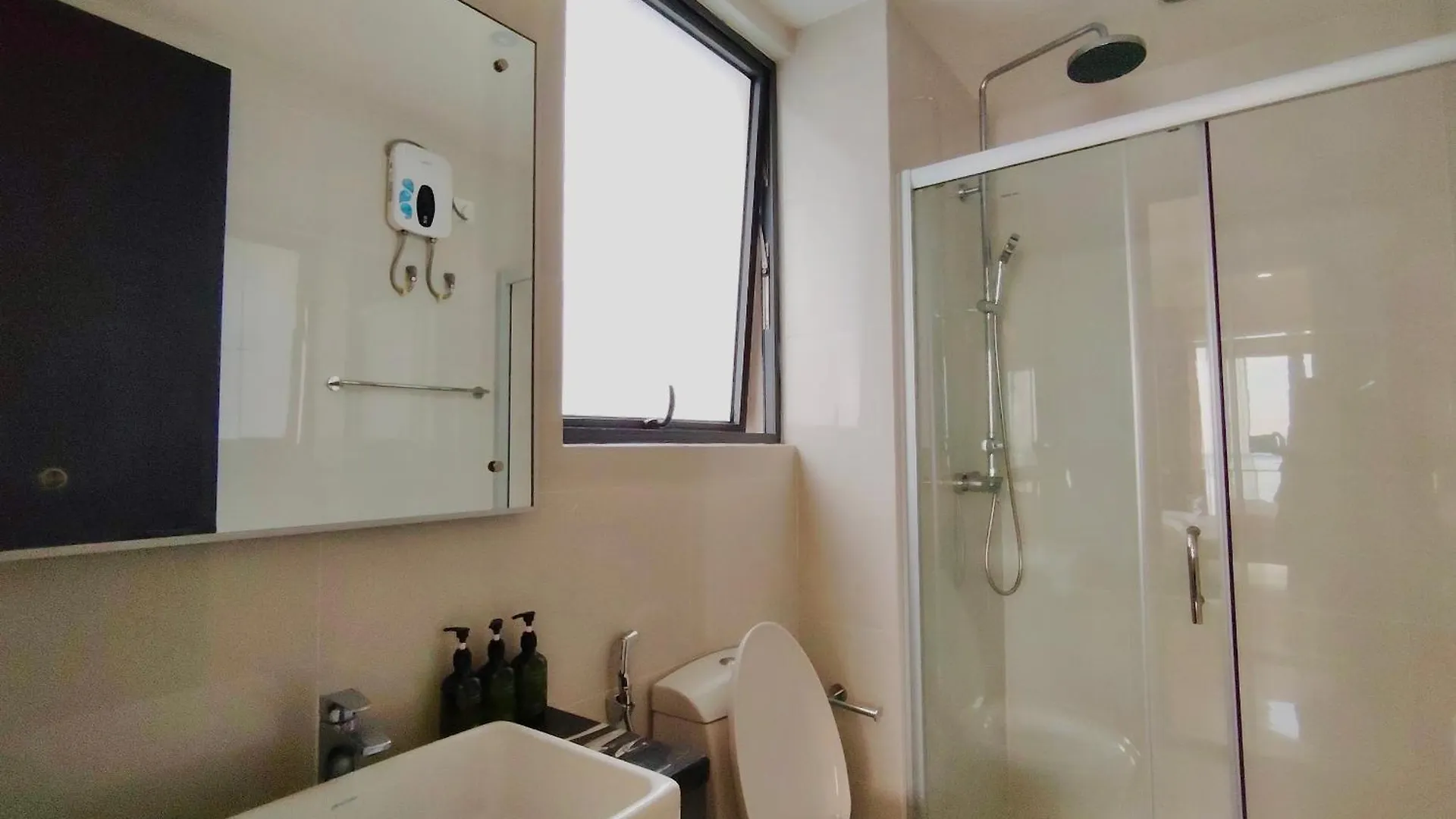 Ocean View Family Suite Johor Bahru Apartament